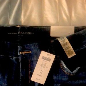 Women’s Chico jeans 2 Regular. NWT